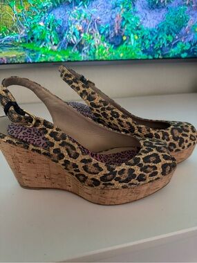 Stuart Weitzman Leopard Print Cork Wedges in Tan and Black